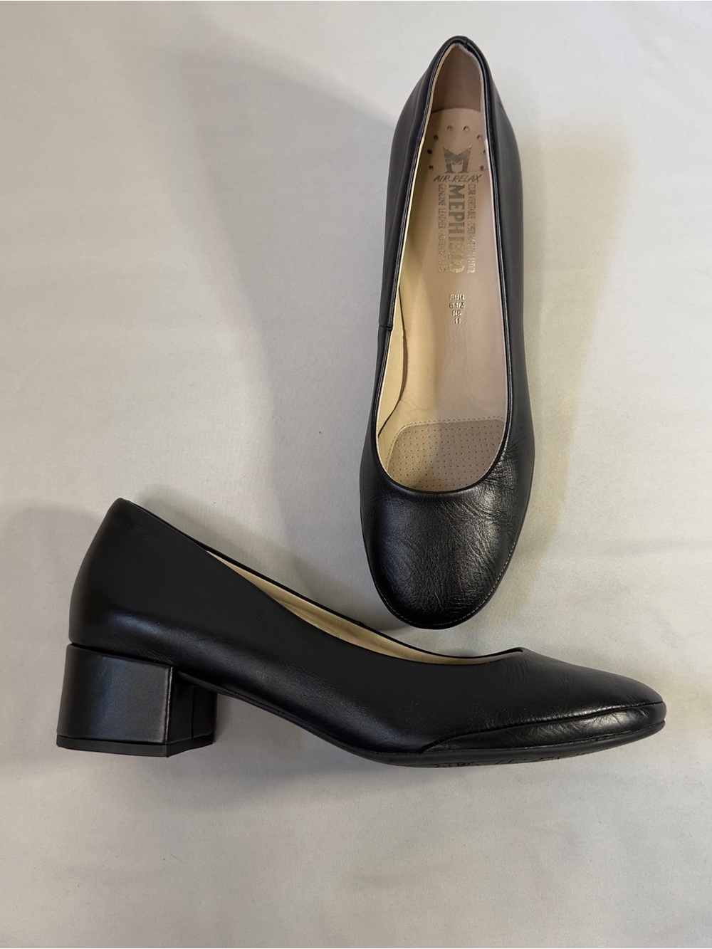 Mephisto Women's Black Leather Brity Pump
